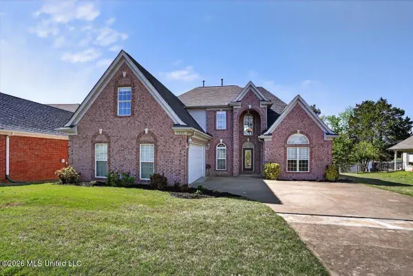 1203 Lake View Drive, Hernando, MS 38632