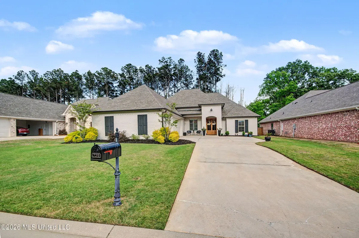 729 Bearing Way, Brandon, MS 39047 - #1