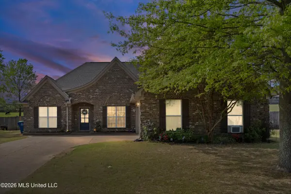 695 Robertson Way, Hernando, MS 38632