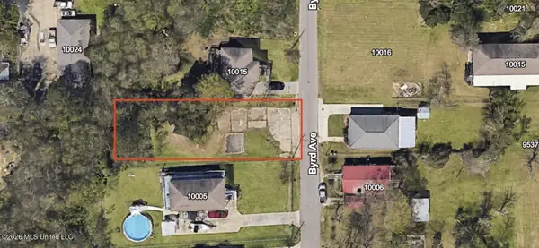 Byrd Avenue, D'Iberville, MS 39540