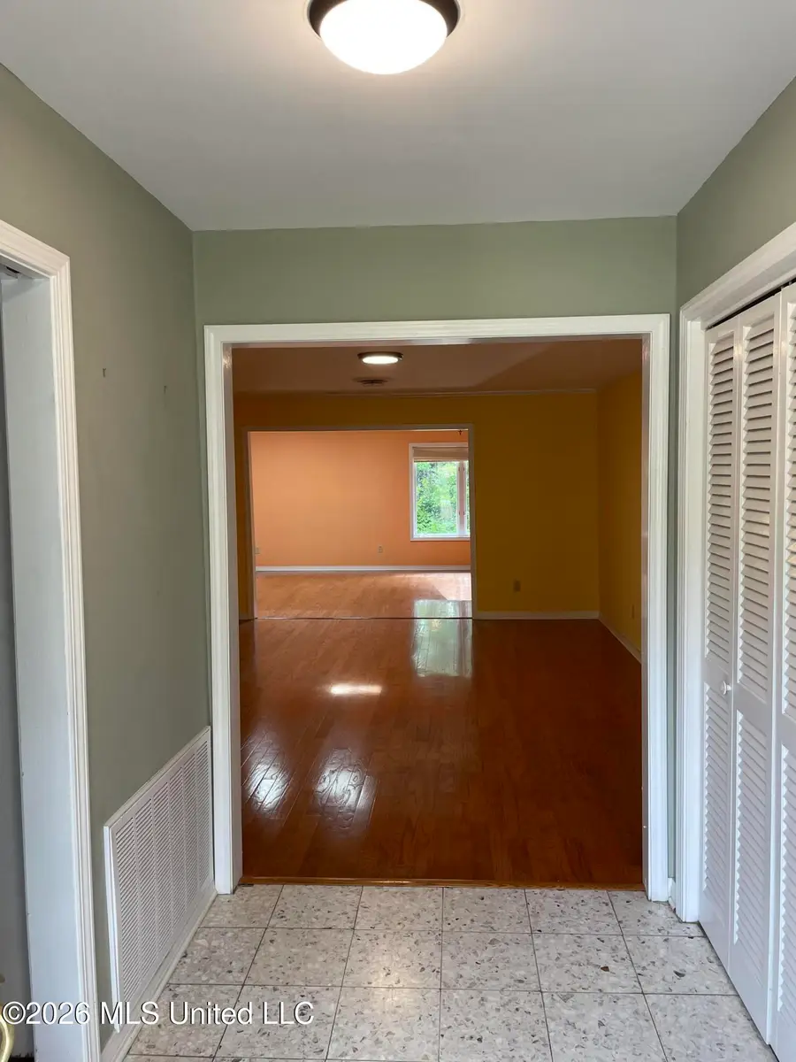 6405 W Shore Drive, Ocean Springs, MS 39564 - #3