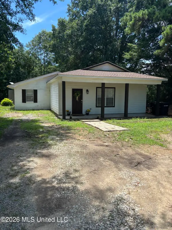 7820 W Highway 4, Senatobia, MS 38668