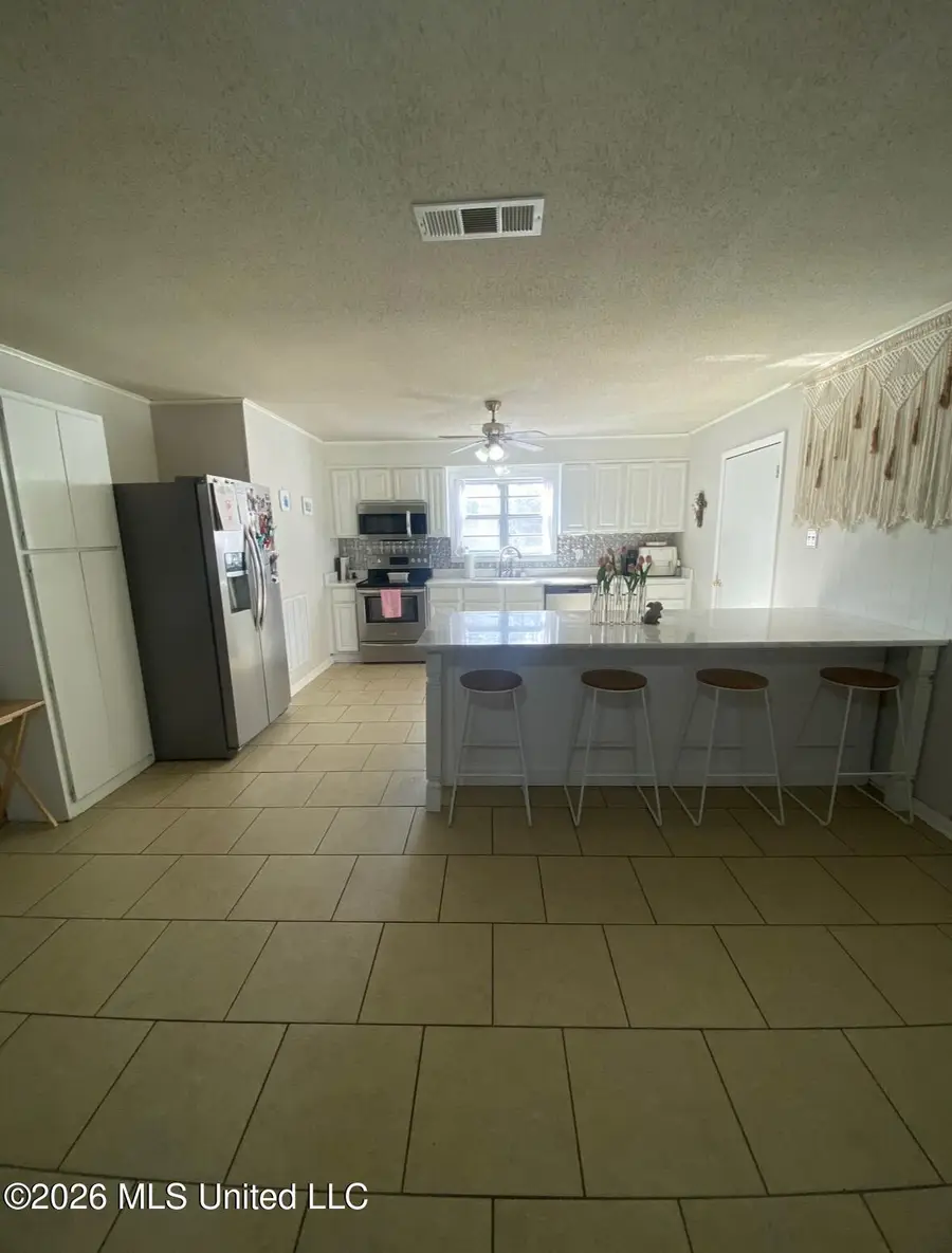 7820 W Highway 4, Senatobia, MS 38668 - #3