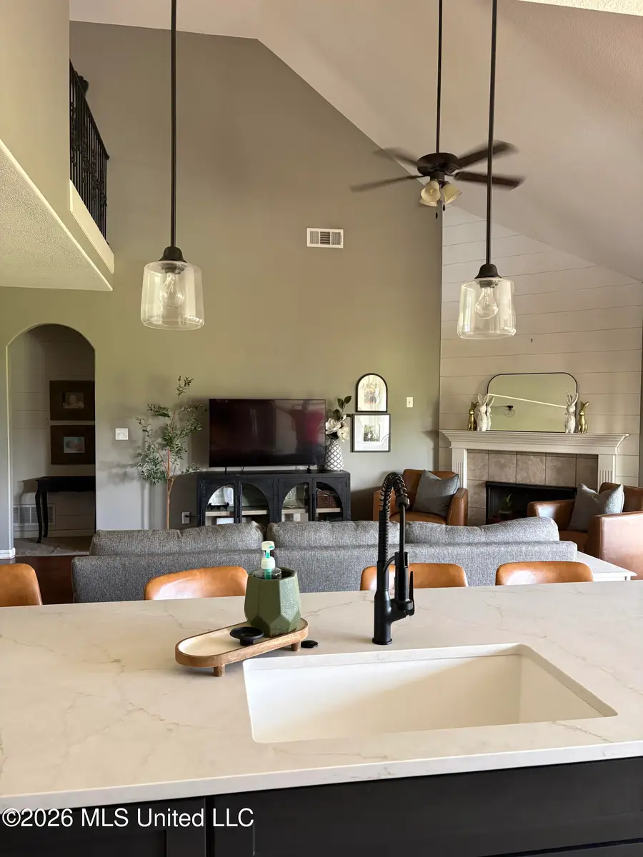 1261 Heritage Lake Drive, Hernando, MS 38632 - #3