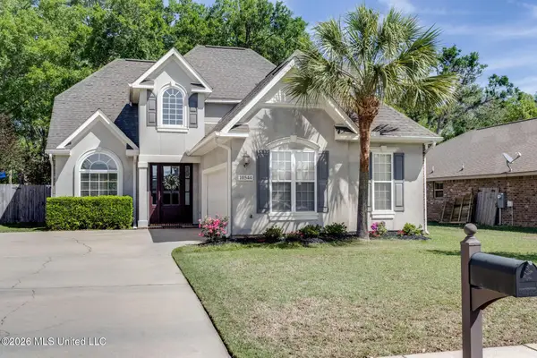 10544 Roundhill Drive, Gulfport, MS 39503