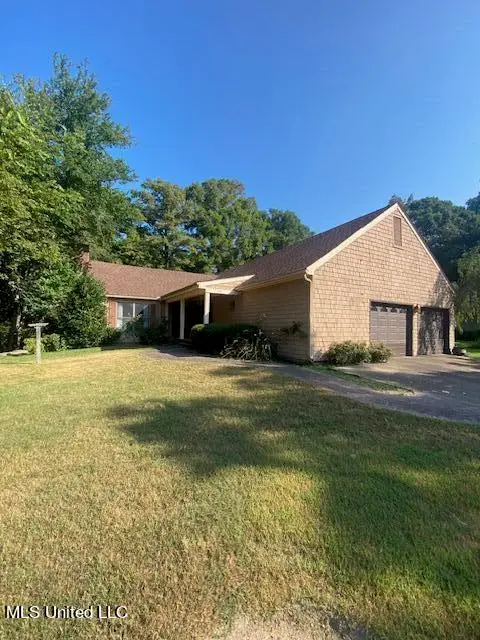 719 Cypress Creek, Clarksdale, MS 38614