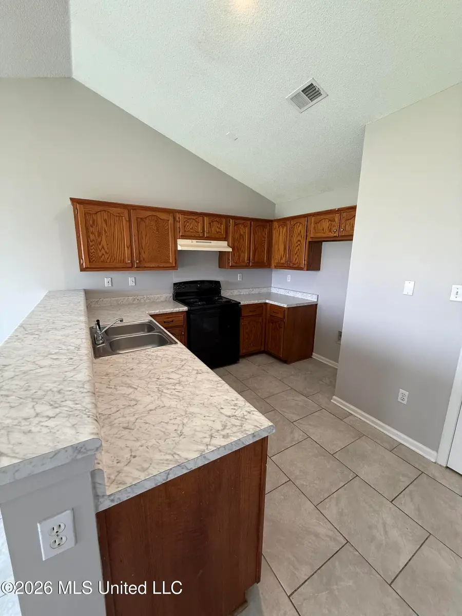 9067 Pimlico Drive, Southaven, MS 38671 - #3