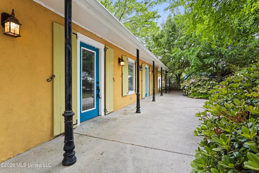 264 Washington Street, Bay Saint Louis, MS 39520 - #2