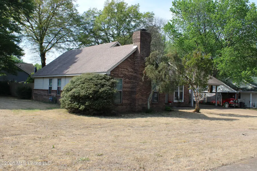 5565 Ridgetop Drive, Horn Lake, MS 38637 - #3