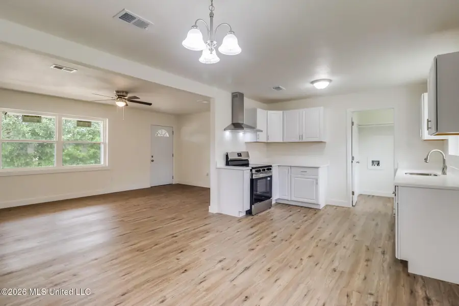 400 N Wilson Boulevard, Gulfport, MS 39503 - #2