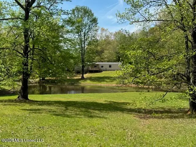 349 W Cox Road, Byhalia, MS 38611 - #2
