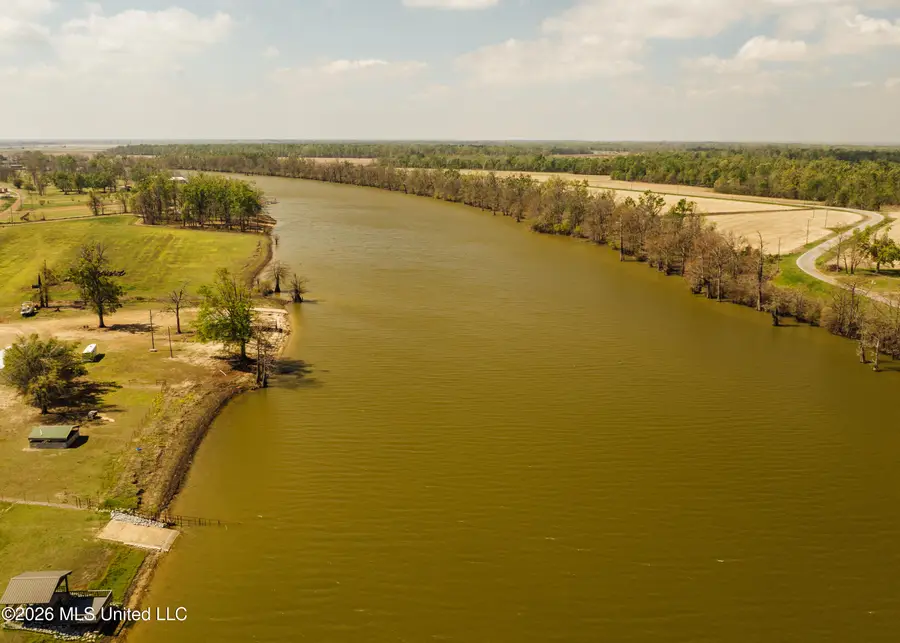 2503 Deerfield Road, Yazoo City, MS 39194 - #2