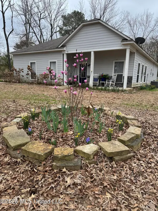 814 Strayhorn Street, Senatobia, MS 38668