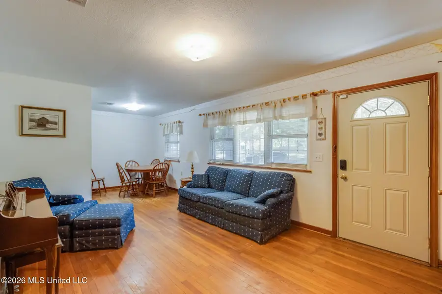 38 30th Street, Gulfport, MS 39507 - #2