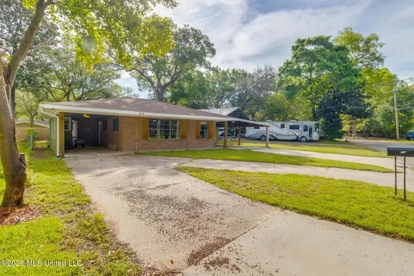 416 Beverly Drive, Biloxi, MS 39530