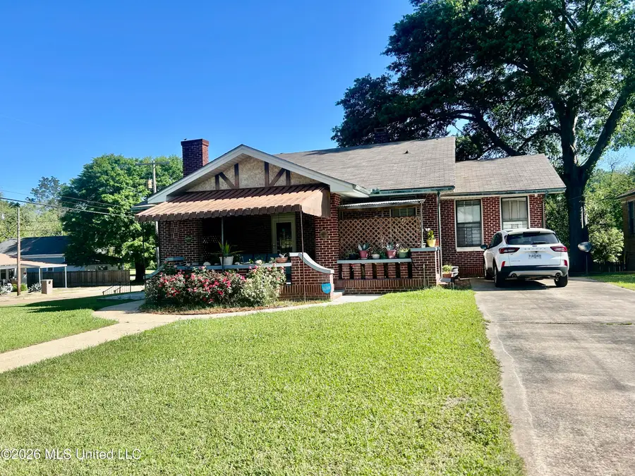 430 Louisiana Avenue, McComb, MS 39648 - #2