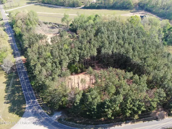 2500 S Slayden Road, Holly Springs, MS 38635