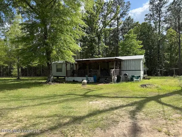538 Miles Cemetery Road, Wiggins, MS 39577