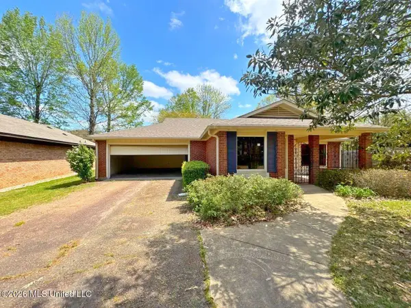 4 Southwood Boulevard, Clinton, MS 39056