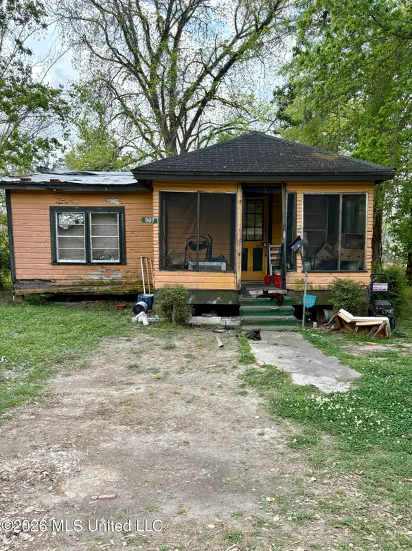 607 N Spruce Street, Vidalia, LA 71373