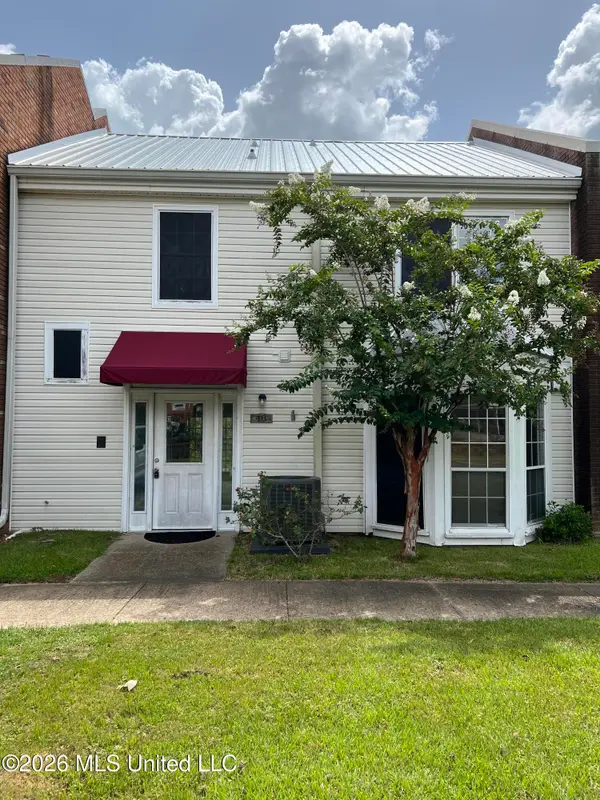 928 Courthouse Road, Gulfport, MS 39507