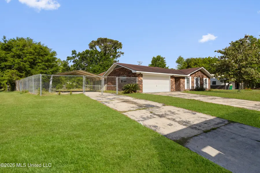 6105 Lancaster Boulevard, Ocean Springs, MS 39564 - #3