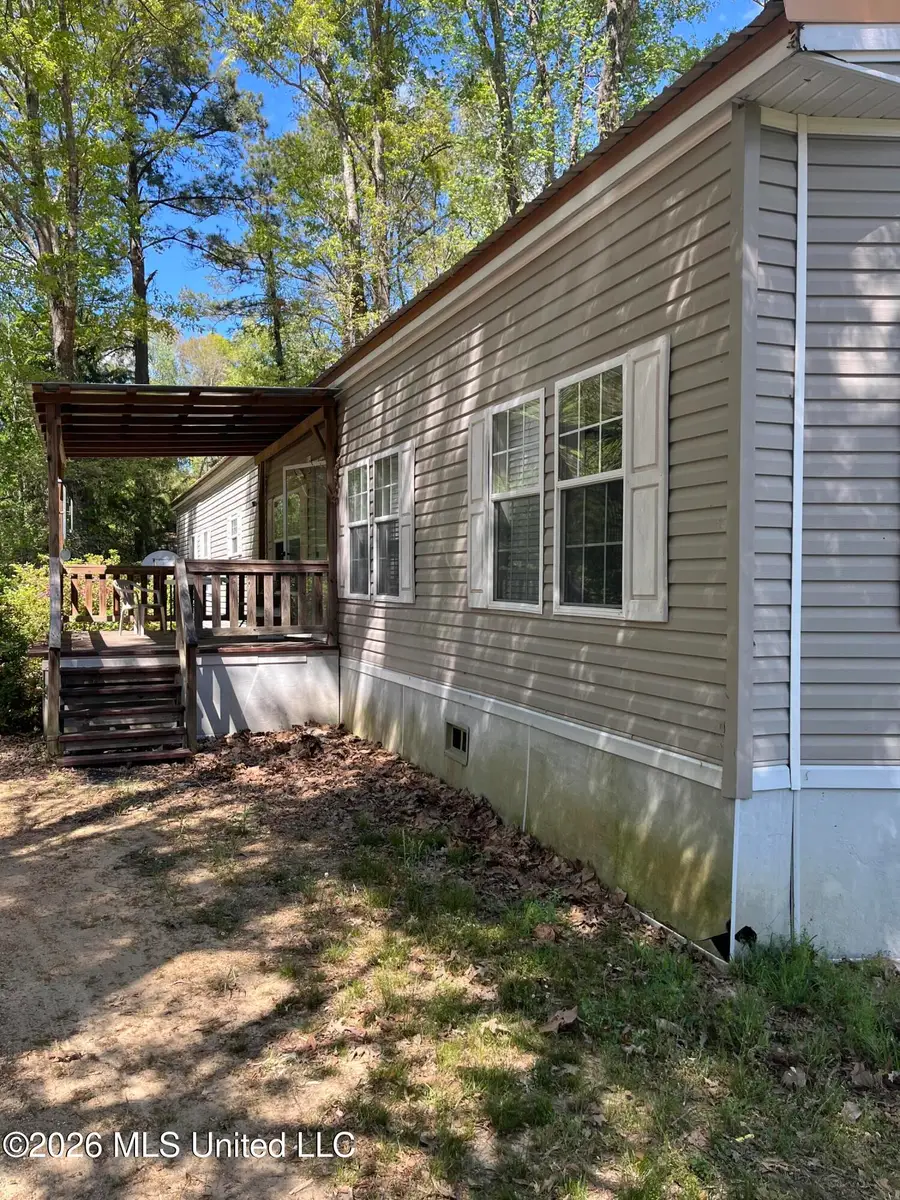 22 Deer Lake Road, Natchez, MS 39120 - #3