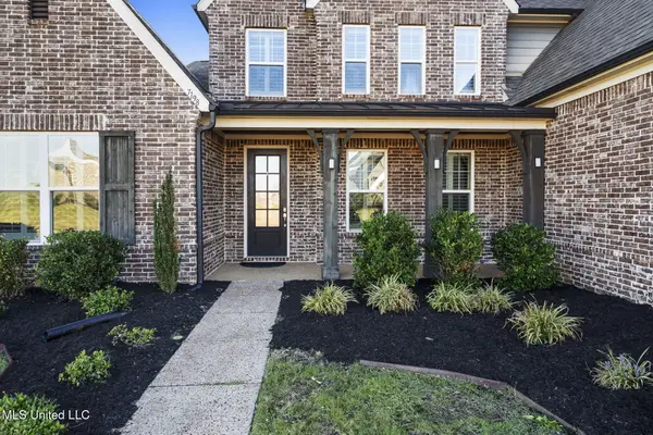 7198 E Harrier Drive, Olive Branch, MS 38654