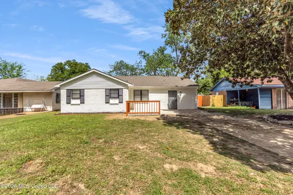1854 Whitehead Drive, Southaven, MS 38671