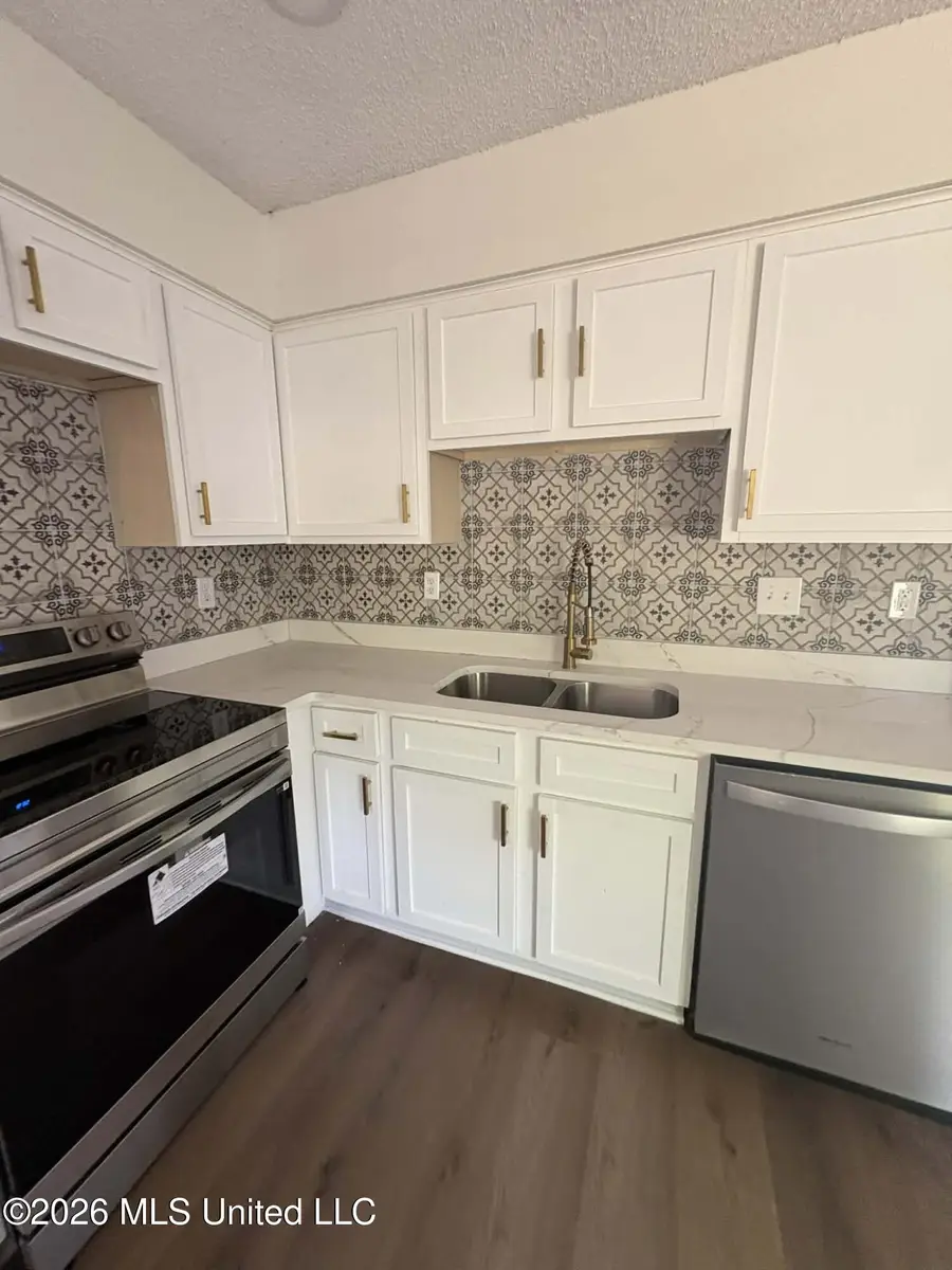 7259 Northbrook Drive, Horn Lake, MS 38637 - #3