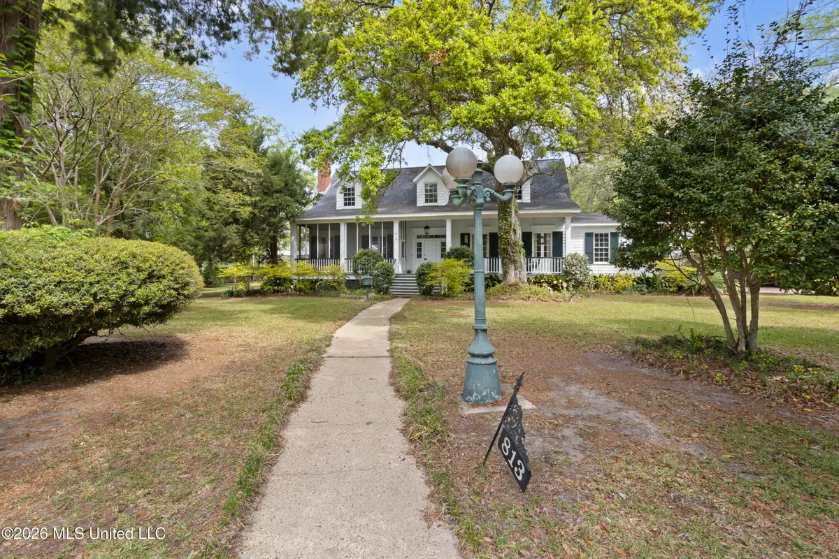 813 Harbor Lane, Pascagoula, MS 39567 - #1