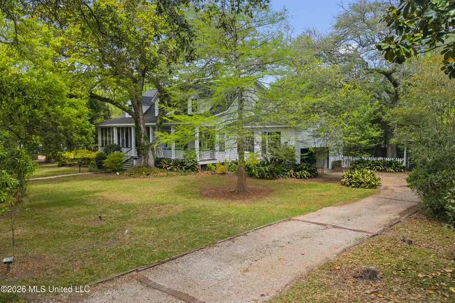 813 Harbor Lane, Pascagoula, MS 39567 - #3