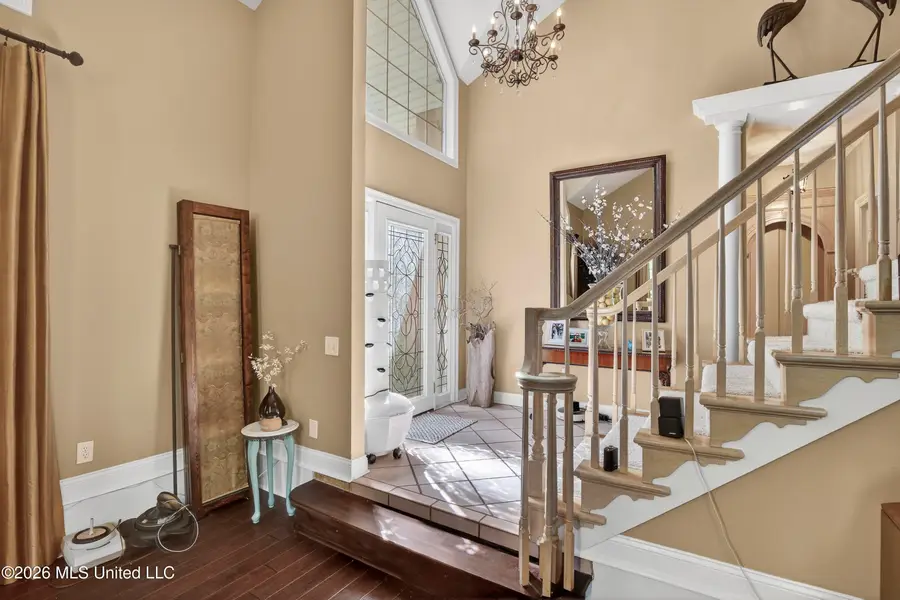 621 S Springlake Circle, Terry, MS 39170 - #3