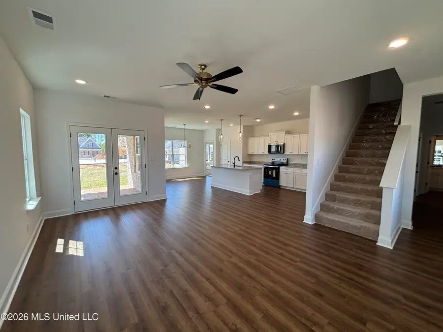 6069 E River Birch Road, Walls, MS 38680 - #2