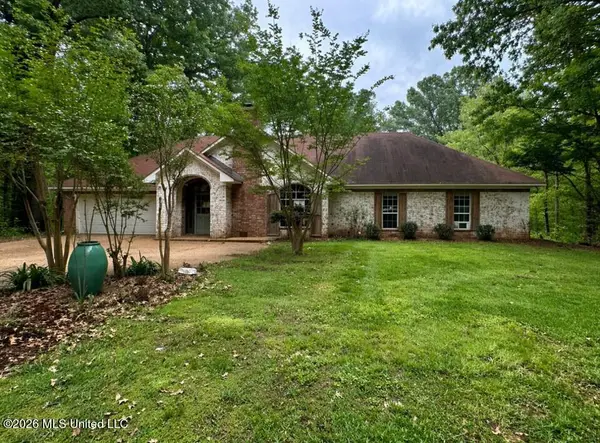 306 East, Vicksburg, MS 39180