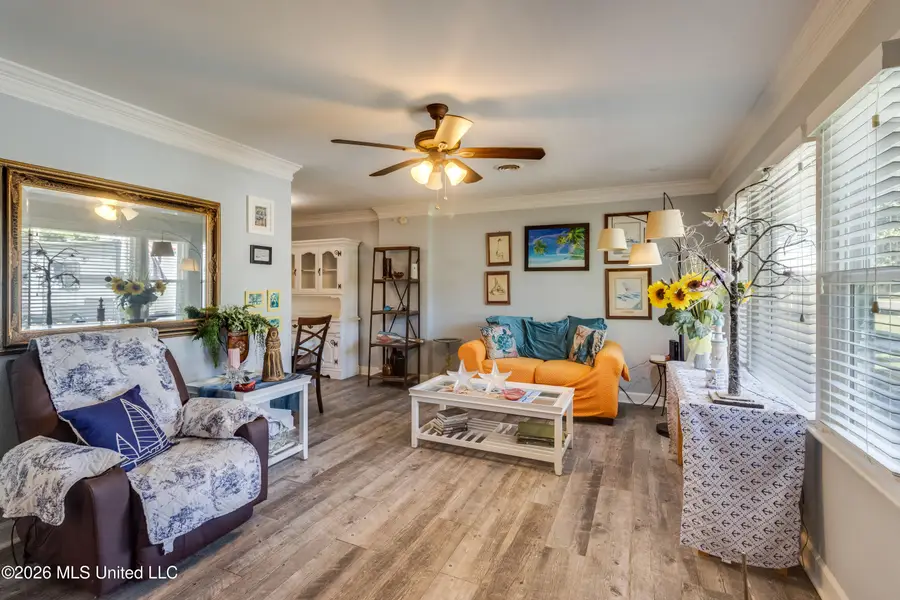 141 Beachview Avenue, Biloxi, MS 39531 - #2