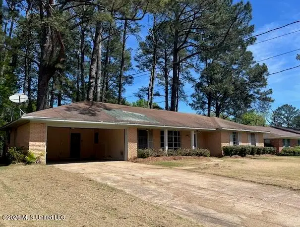 1132 Verbena Street, Jackson, MS 39212 - #2