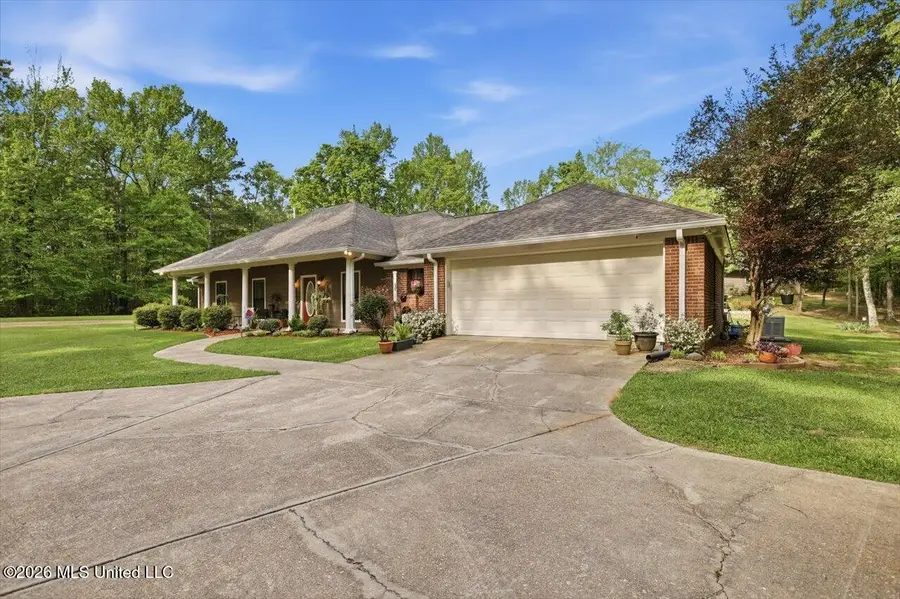 174 S Eagle Ridge Drive, Florence, MS 39073 - #3