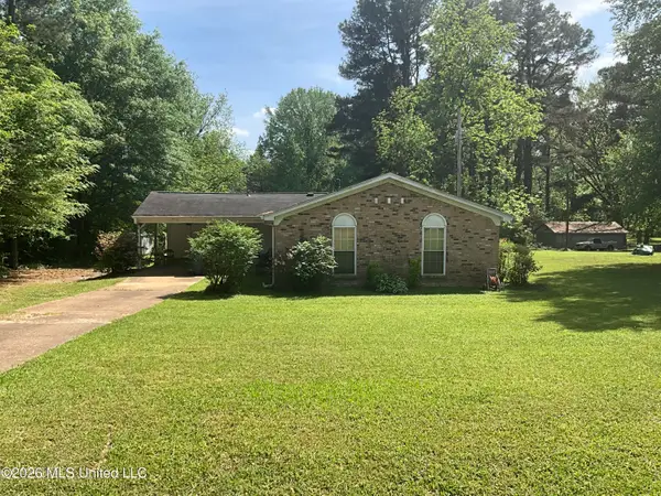 4905 Sherry Drive, Horn Lake, MS 38637