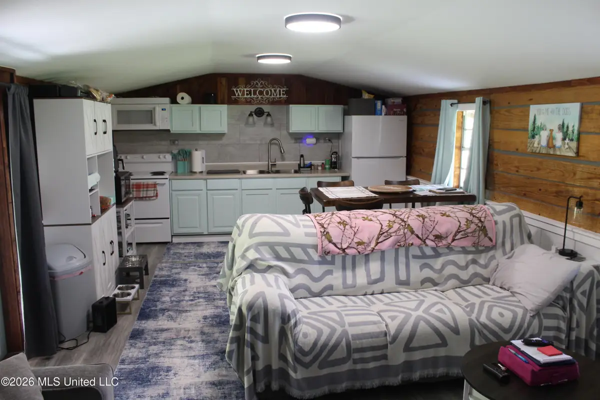 2121 SW Gene Road, Brookhaven, MS 39601 - #1