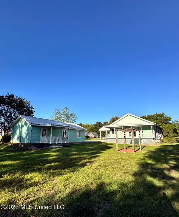7 Cottage Lane, Carriere, MS 39426