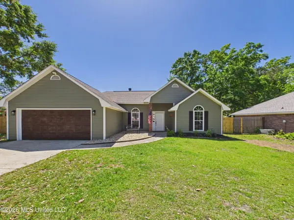 7001 Red Bud Lane, Ocean Springs, MS 39564