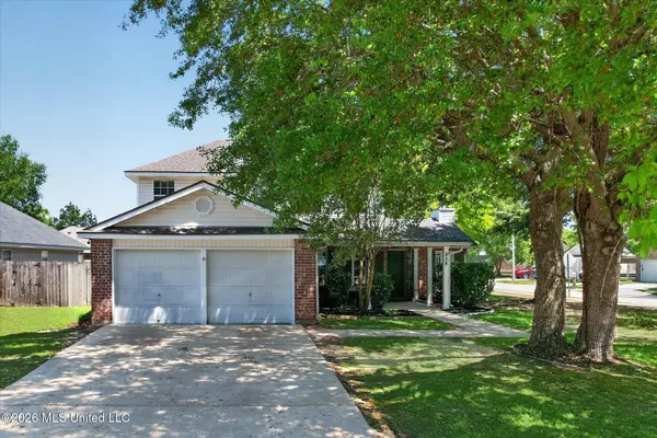 828 Ellington Drive, Biloxi, MS 39532