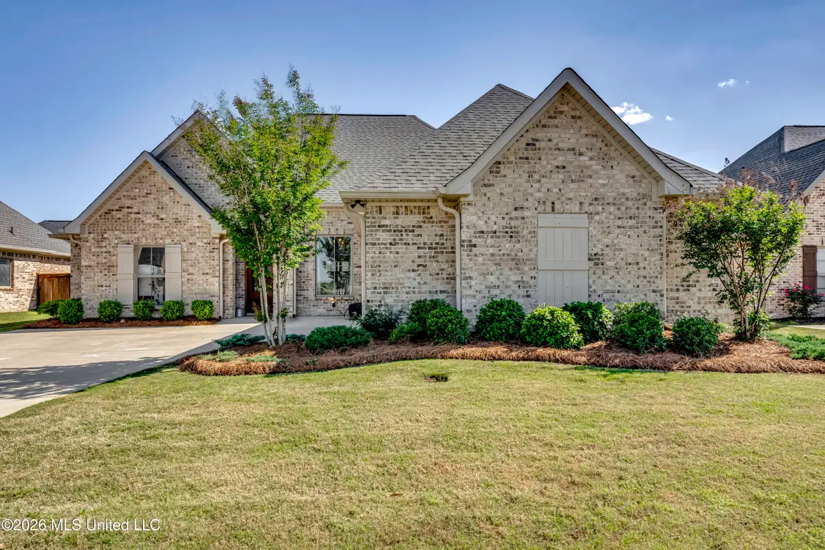 1006 Kensington Drive, Flowood, MS 39232 - #1