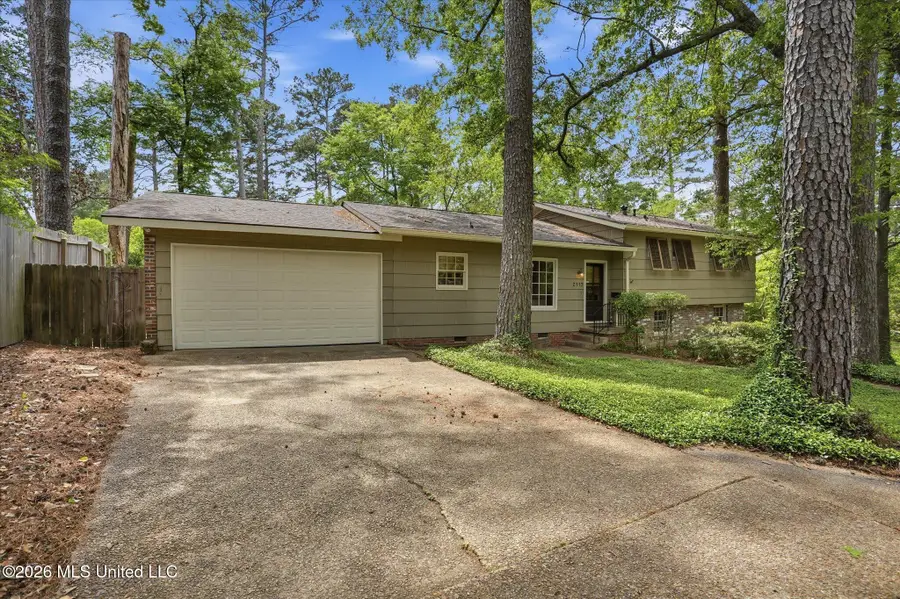 2115 Meadowbrook Road, Jackson, MS 39211 - #2