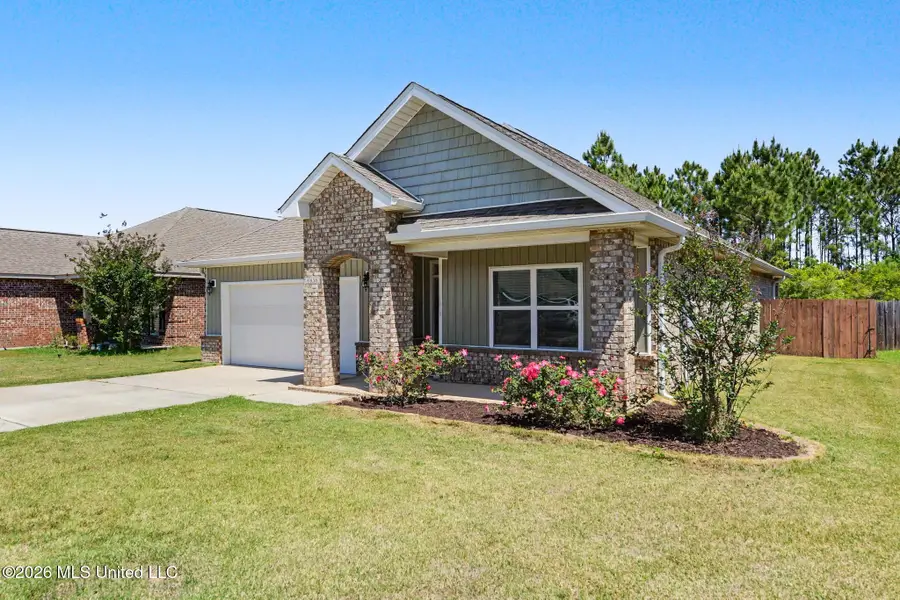 6836 Sweetclover Drive, Ocean Springs, MS 39564 - #2