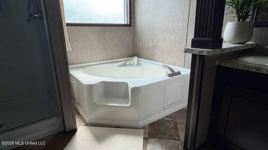 47 Newell Road, Natchez, MS 39120 - #3