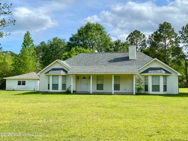 7 Hummingbird Lane, Carriere, MS 39426