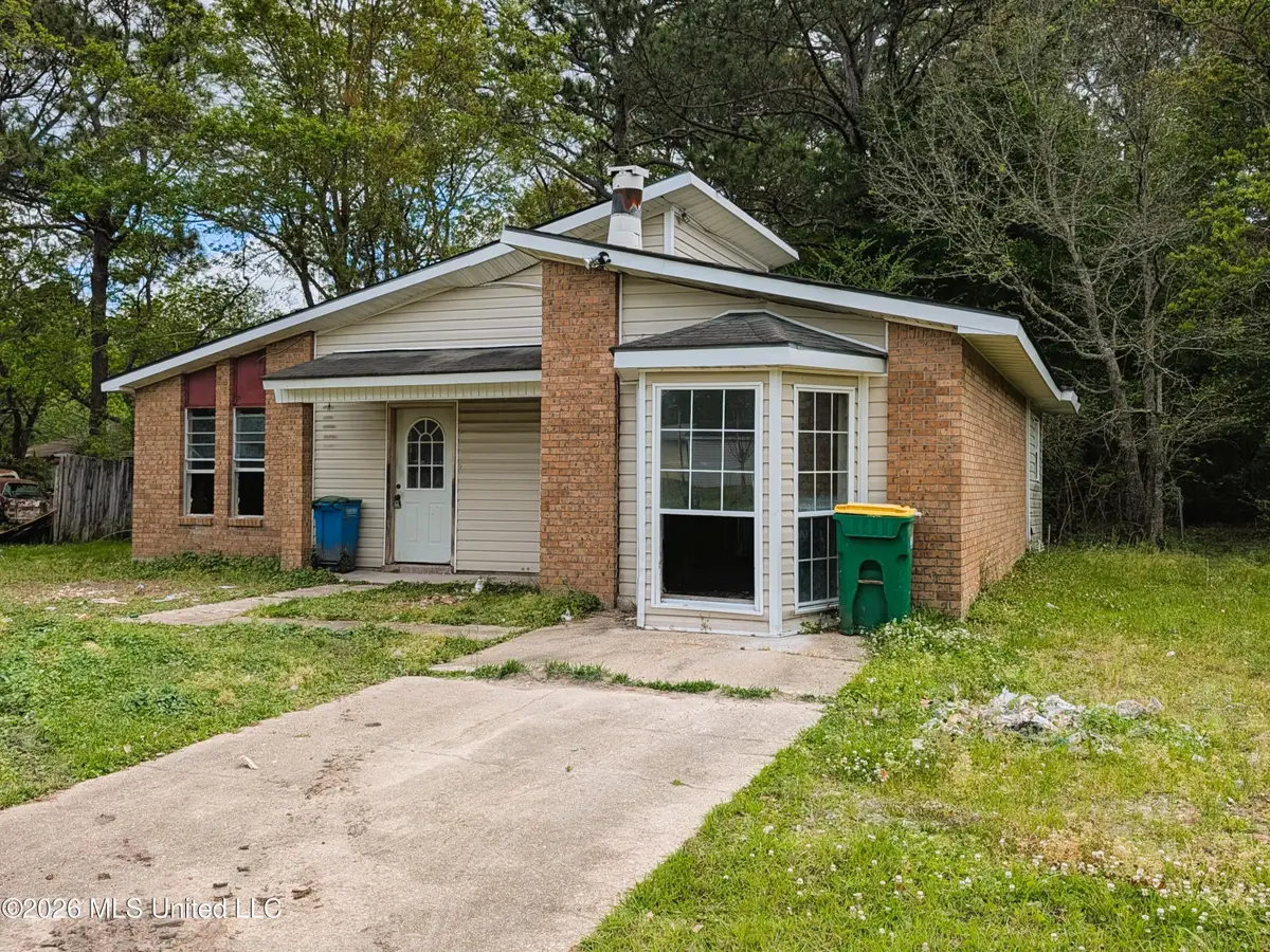 7208 Greenbriar Street, Ocean Springs, MS 39564 - #1