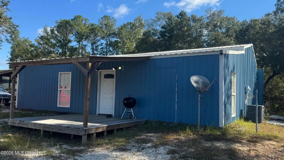 2301 Road 534, Kiln, MS 39556 - #1